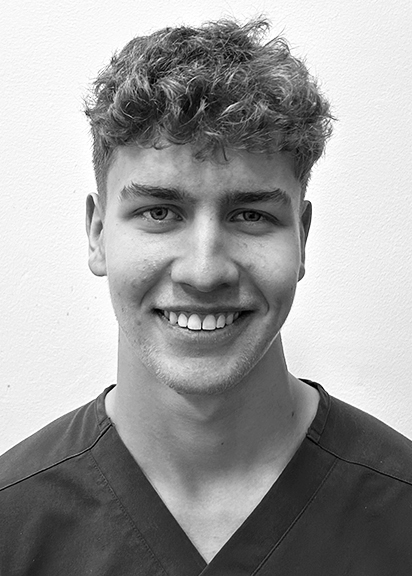 Freddie Long | Trainee Dental Assistant