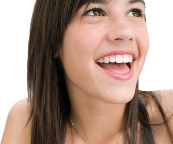 invisalign_teen_girl
